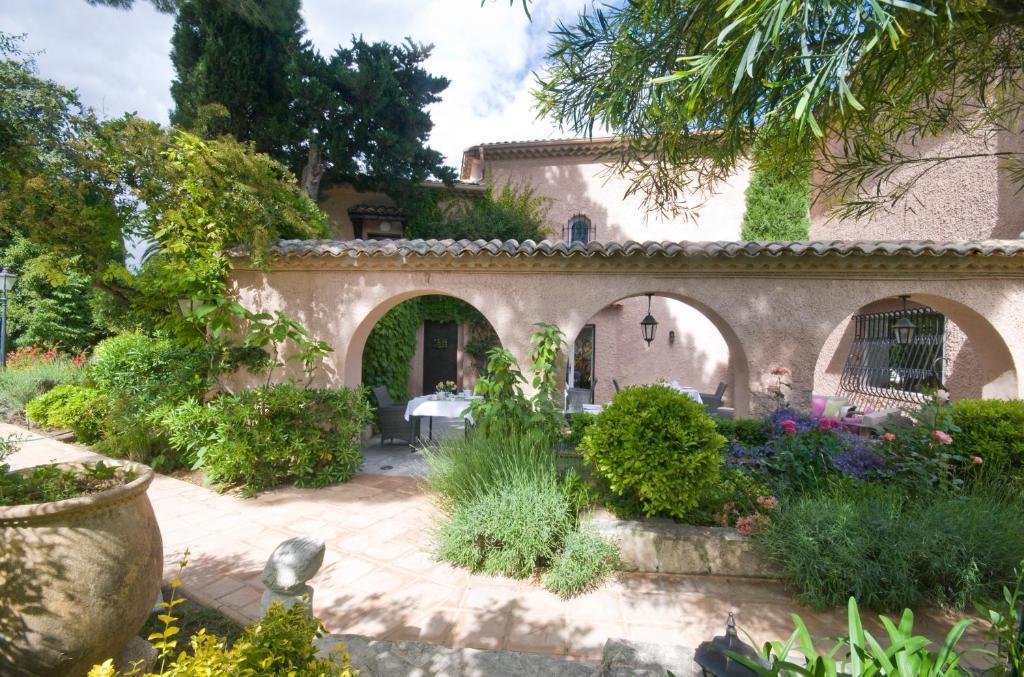 Le Mas Du Chanoine Acomodação com café da manhã Saint-Paul-de-Vence Exterior foto